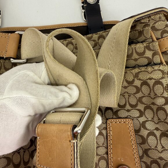 Coach F70283 Signature Messenger Camel - Picture 12 of 15